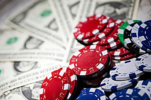 apt789 Live Casino Baccarat Roulette Blackjack Myanmar online ကစားသူများ real dealer ဖြင့် ကစားနေသည့် မြင်ကွင်း